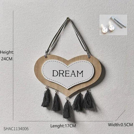 Scandinavian-Style Elegant Wooden Key Organizer with Enduring Charm