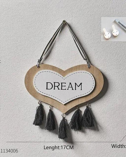 Scandinavian-Style Elegant Wooden Key Organizer with Enduring Charm