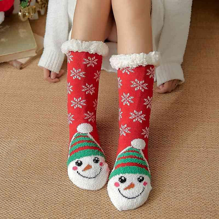 Festive Cheer Slipper Socks for a Cozy Holiday Season