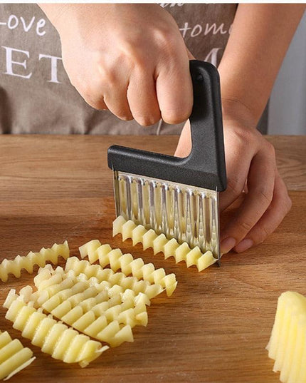 Stainless Steel Wave-Cut Vegetable Slicer - Your Essential Kitchen Tool