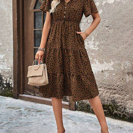 Chic Short-Sleeve Polka Dot V-Neck Dress: Stylish Spring-Summer Apparel for Women