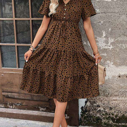 Chic Short-Sleeve Polka Dot V-Neck Dress: Stylish Spring-Summer Apparel for Women