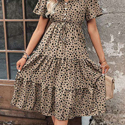 Chic Short-Sleeve Polka Dot V-Neck Dress: Stylish Spring-Summer Apparel for Women