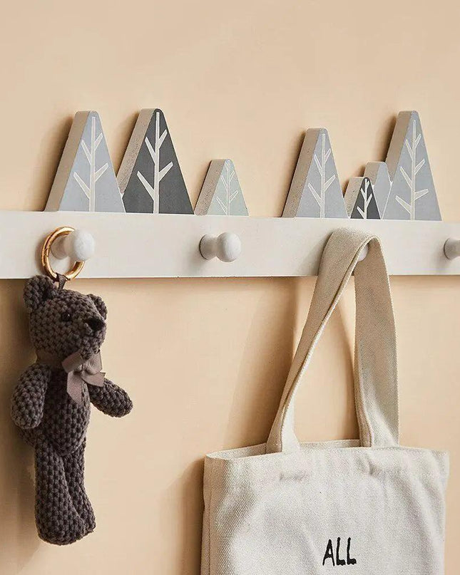 Sleek Wooden Key Holder - Stylish Rack for Organized Entryways