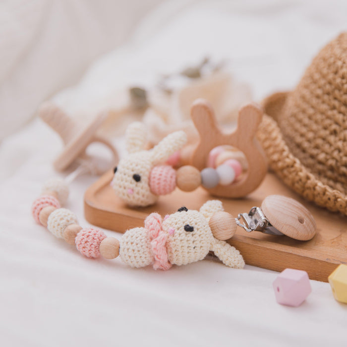 Rabbit-themed Wooden Teething Toy Clip - Interactive Teething Aid for Babies