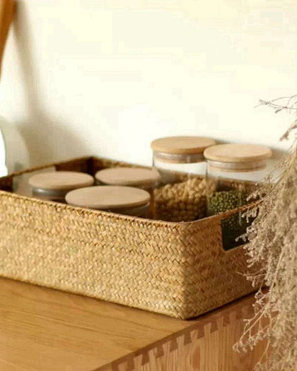 Handcrafted Extra-Large Seagrass Storage Basket - Chic Organizer for Fruits, Breads, and Linens