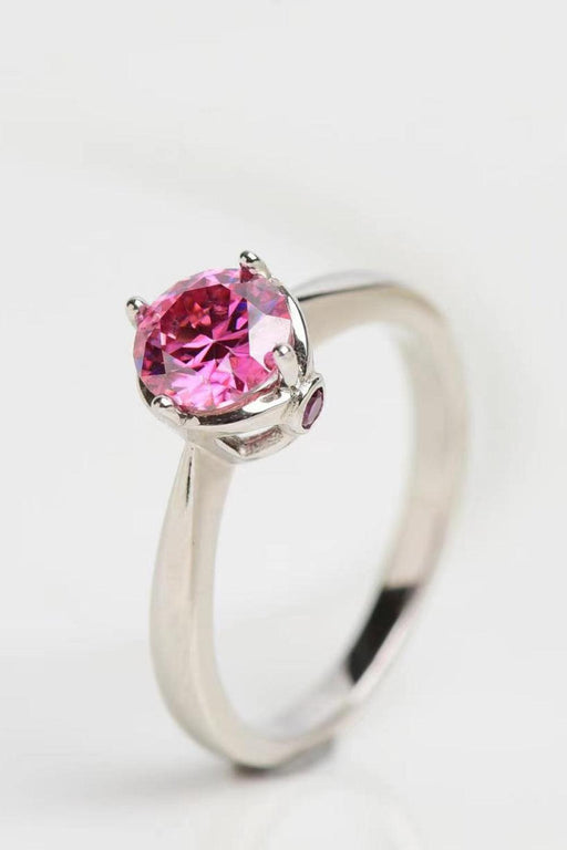 Radiant Elegance: 1 Carat Lab-Diamond Ring in Sterling Silver
