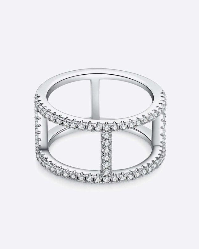 Elegant Sterling Silver Ring with Dazzling Lab-Created Diamond Stone