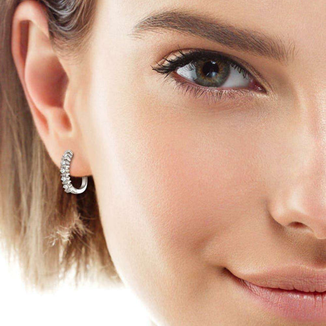 Elegant Moissanite Silver Stud Earrings in a Luxurious Gift Presentation Box