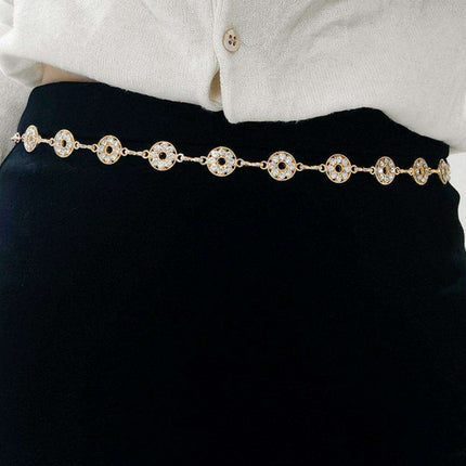 Radiant Rhinestone Adorned Belt for Effortless Style