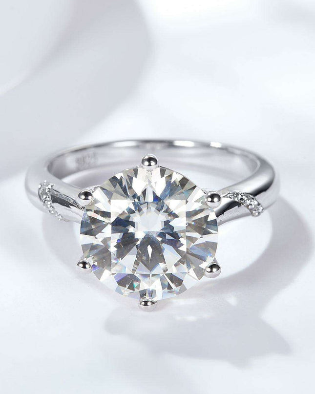 Timeless Elegance: Stunning 5 Carat Moissanite Solitaire Ring in Platinum-Plated Sterling Silver