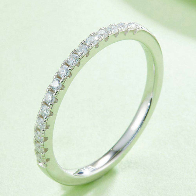 Radiant Moissanite and Platinum Ring: A Sterling Silver Masterpiece of Timeless Elegance