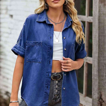 Chic Longline Denim Jacket with Classic Collar and Practical Pockets