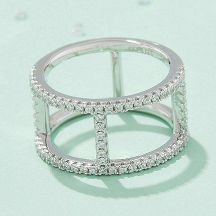 Elegant Sterling Silver Ring with Dazzling Lab-Created Diamond Stone