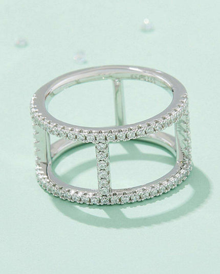 Elegant Sterling Silver Ring with Dazzling Lab-Created Diamond Stone