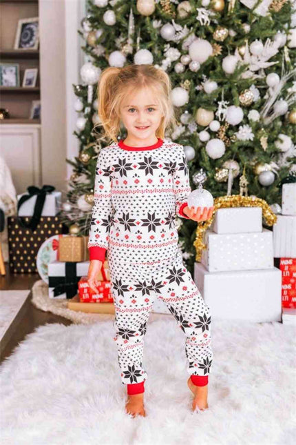 Kids' Cozy Snowflake Themed Winter Outfit Set