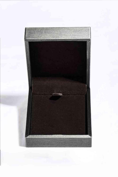 Luxurious Moissanite-Crafted Sterling Silver Bracelet - Opulent Elegance