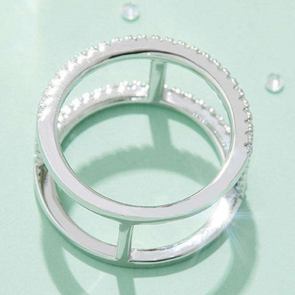 Elegant Sterling Silver Ring with Dazzling Lab-Created Diamond Stone