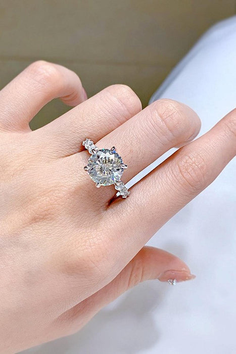Moissanite Statement Ring: Luxurious 5 Carat Center Stone with Side Stones