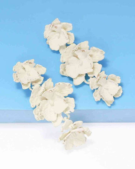 Chic Floral Zinc Alloy Dangle Earrings - Style Elevation