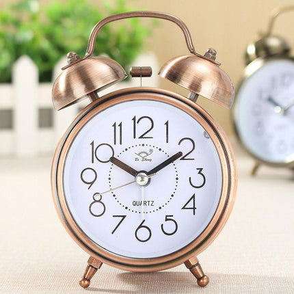 Elegant Retro Silent Double Bell Quartz Alarm Clock with Classic Charm