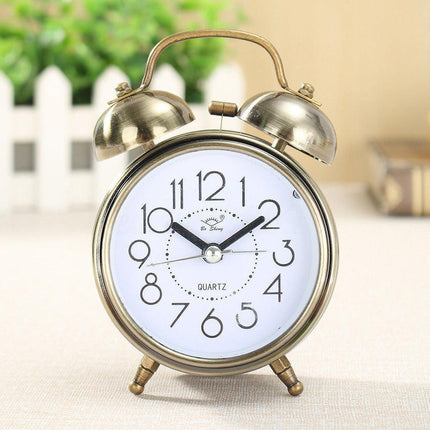 Elegant Retro Silent Double Bell Quartz Alarm Clock with Classic Charm