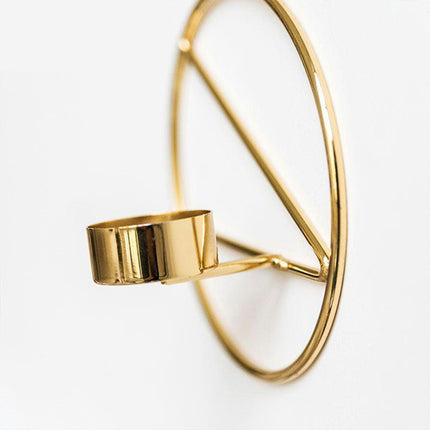 Chic Iron Circular Candle Lantern for Home and Event Ambiance