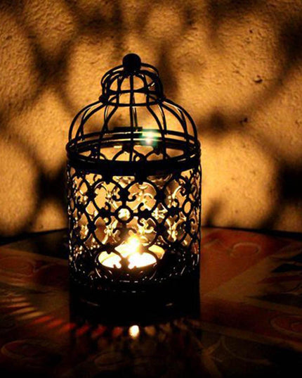 Vintage European-Style Iron Lantern Candle Holder for Elegant Home Lighting