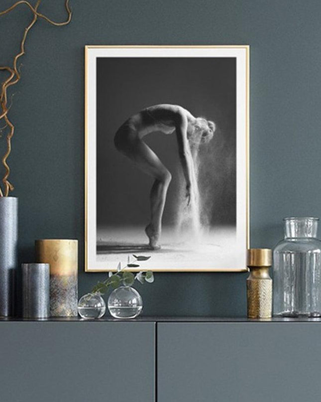 Sophisticated Monochrome Ballerina Canvas Art - Timeless Elegance