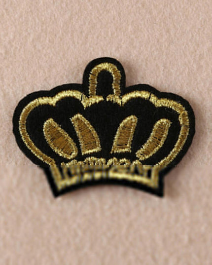 Chic Embroidered Patch Set: Elevate Your Style Game