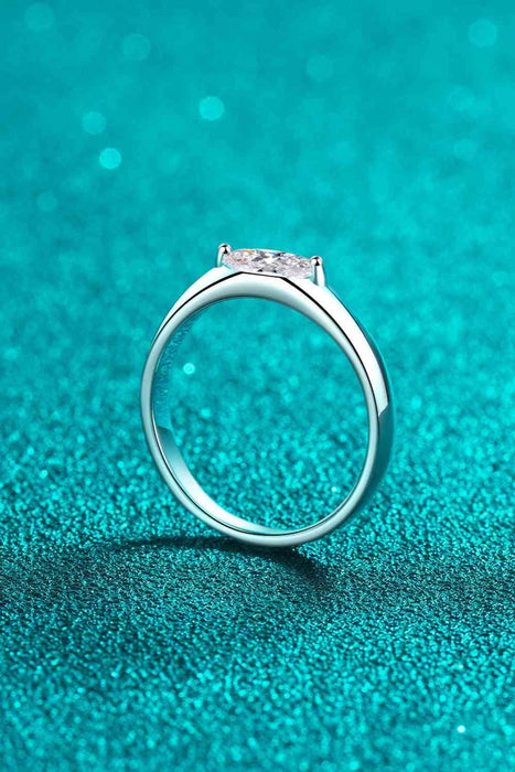 Exquisite Moissanite Sterling Silver Ring: A Timelessly Elegant Statement