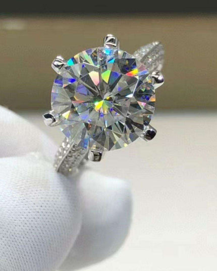 Elegant Geometric Moissanite & Zircon Ring in Sterling Silver - 5 Carats