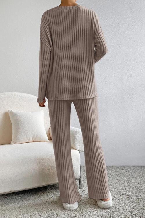 Cozy Ribbed V-Neck Lounge Set with Pants for Effortless Style