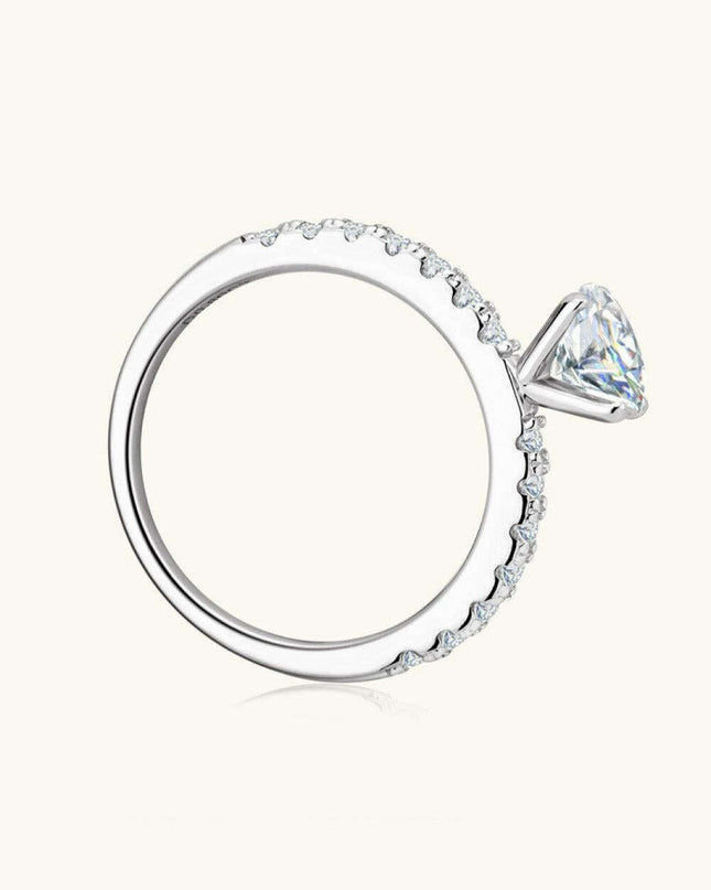Sophisticated Moissanite and Zircon Engagement Ring with Platinum Finish
