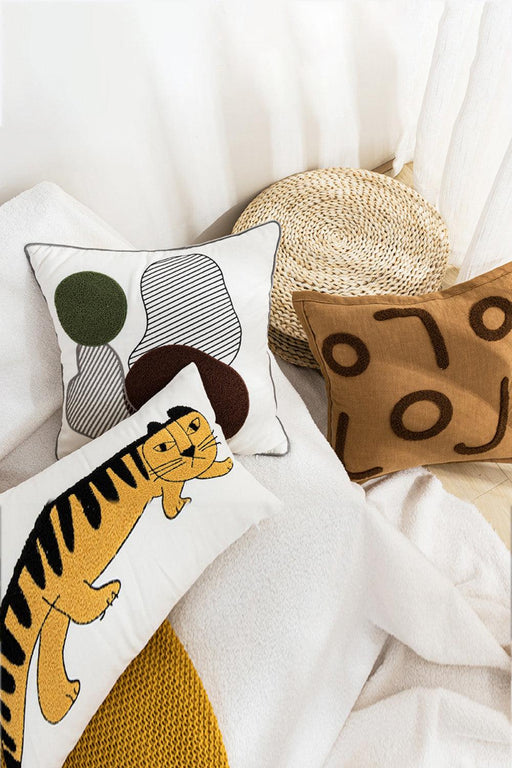 3-Pack Punch-Needle Embroidery Decorative Throw Pillow Cases-Trendsi-Cream/Caramel/Tiger Printed-One Size-Très Elite