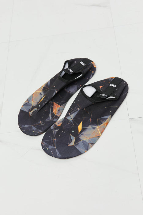 Black and Orange Shoreline Splash Water Shoes for Water Enthusiasts - Durable Outsole with Excellent Traction