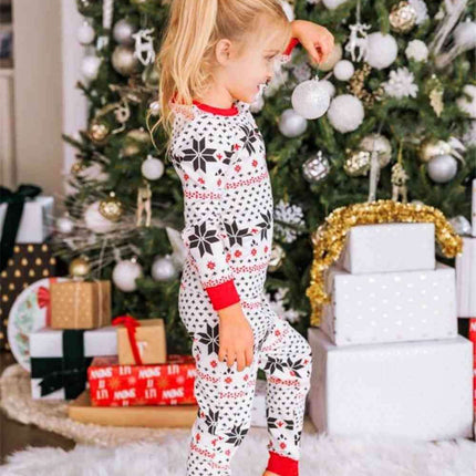 Kids' Cozy Snowflake Themed Winter Outfit Set