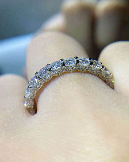 Sleek Platinum-Finished Moissanite Ring - Timeless Elegance