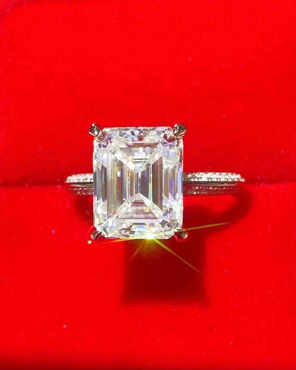 5-Carat Moissanite Sterling Silver Ring with Platinum Finish - Elegant Luxury Design