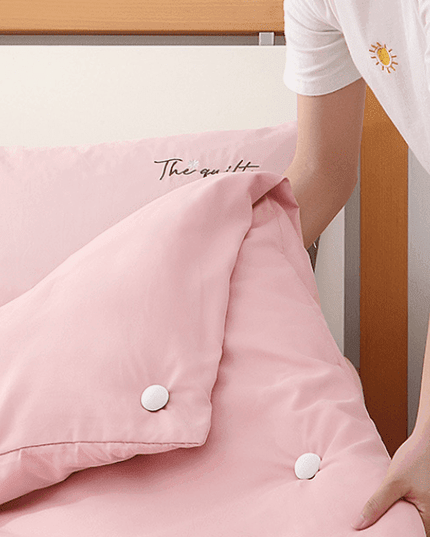 Bedding Secure Clips: Keep Your Linens Neat and Tidy