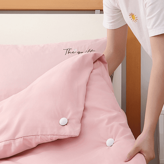 Bedding Secure Clips: Keep Your Linens Neat and Tidy