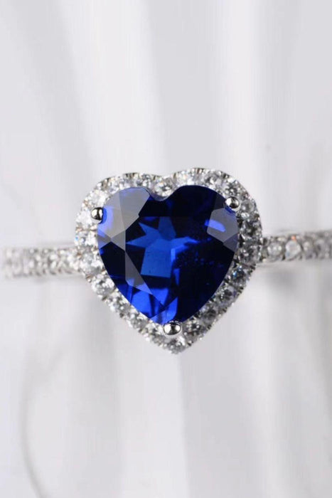 Heartfelt Romance Lab-Diamond Heart Ring with Sparkling Zircon Accents - A Timeless Love Token