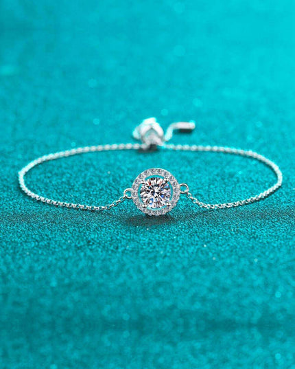 Stunning 1 Carat Moissanite Silver Bracelet for Glamorous Elegance