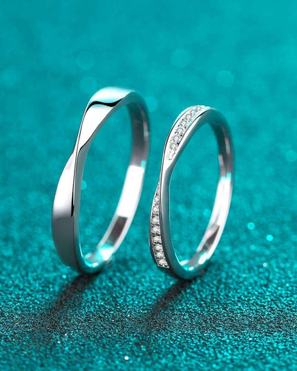 Elegant Sterling Silver Ring with Lab-Diamond Accent - Timeless Sophistication