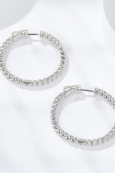 Platinum-Plated Moissanite Huggie Earrings: A Touch of Elegance