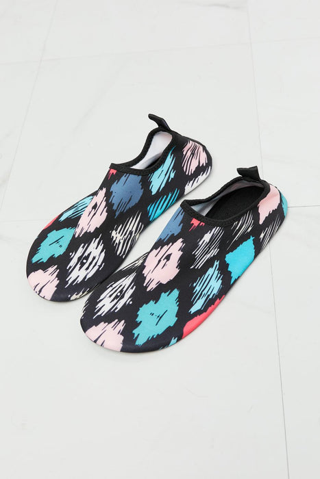 Shoreline Splash Multicolored Aqua Footwear with Protective Outsoles