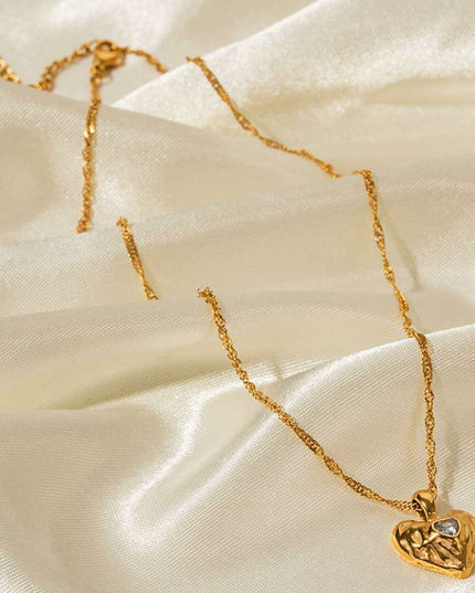 Timeless 18K Gold-Plated Heart Pendant Necklace in Durable Stainless Steel