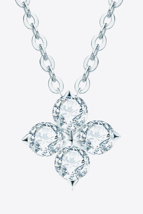Shimmering Four Leaf Clover Pendant Necklace with Lab-Diamonds