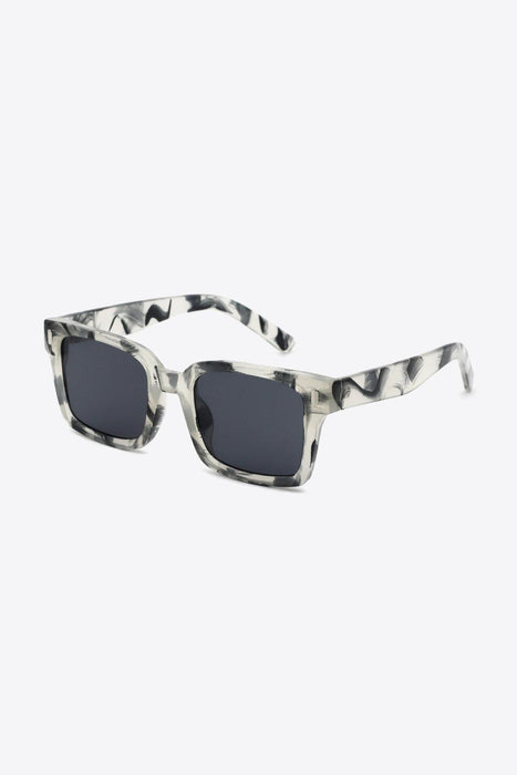 Square UV400 Shield Polycarbonate Sunglasses for Modern Style