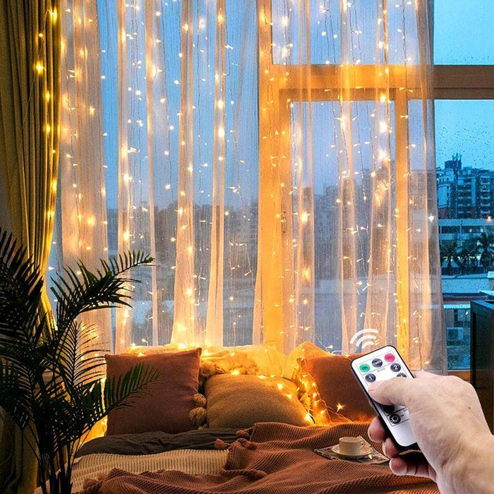 Illuminated USB Silver Wire LED String Lights with Remote Control - 3 Meter Glow